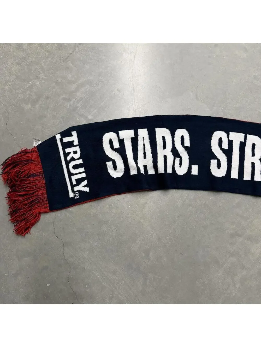 USA Soccer Truly Hard Seltzer Scarf Stars Stripes Seizers USMNT Red White Blue